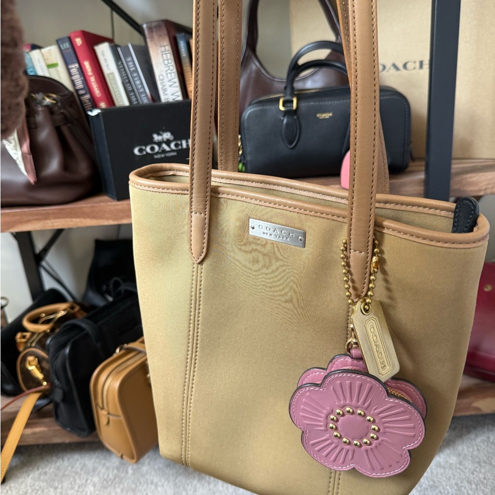 Coach camel neoprene Tote
